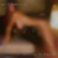 Willing to explore swingers in the bedroom in PA.